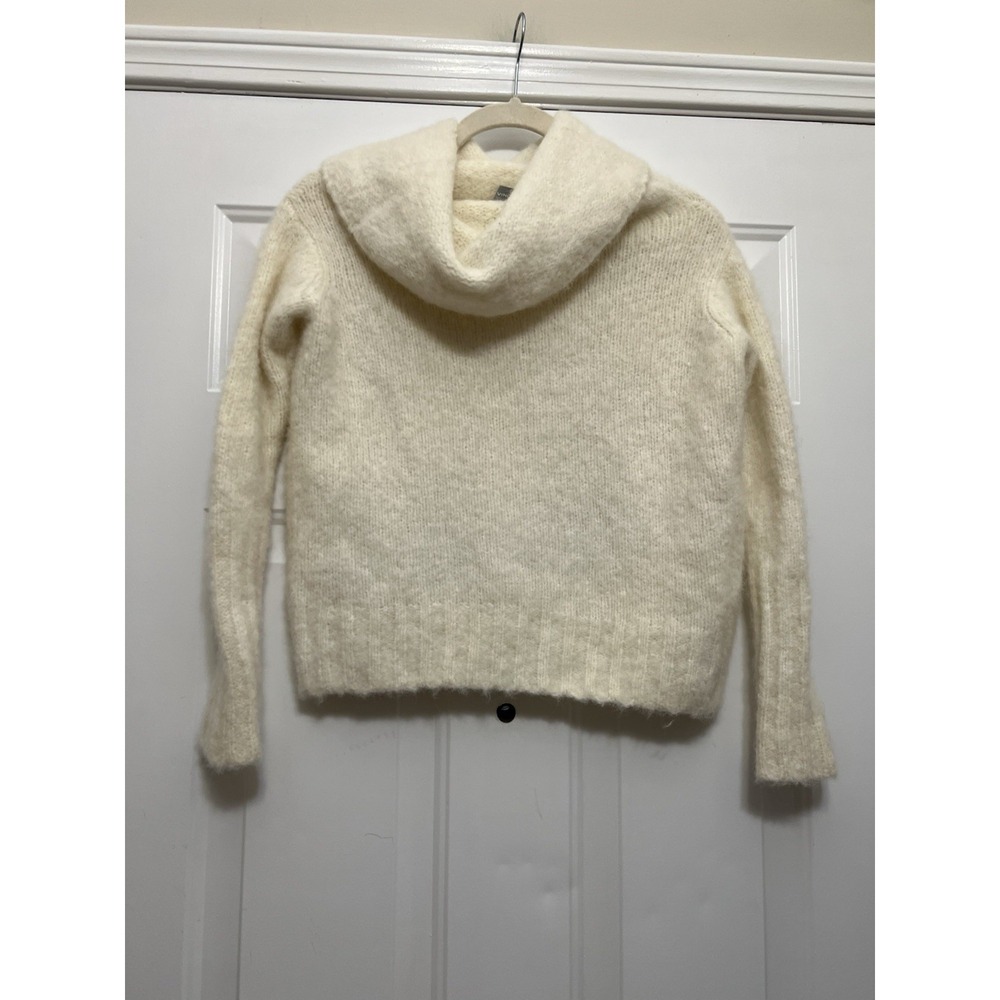 Vince Cream Alpaca Mohair Cowl Neck Sweater XS Cozy Soft Neutral Warm Minimalist